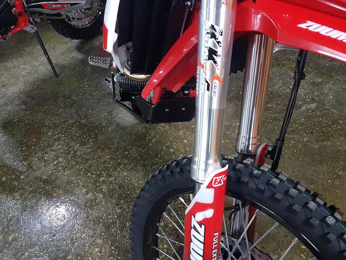 Zuumav K7 CBS 300 (ZS174MN-3)